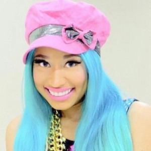 nicki minaj blue hair