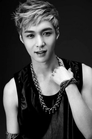 Related Pictures lay exo photo fanpop 1096 x 1461 372 kb jpeg