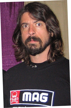 dave grohl disses courtney love great dave grohl quotes