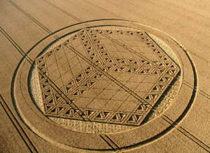 Amazing 3D Cube Crop Circle at Hackpen Hill : 26th August 2012