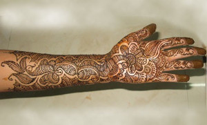 Pakistani Bridal Mehndi Designs For Hands