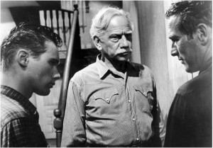 Melvyn Douglas (center) with Brandon DeWilde and Paul Newman (right ...