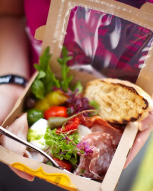 Fabulous Feasts | Jamie Oliver (UK): Picnics Boxes, Fabulous Feast ...