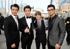 Jonas Brothers o Justin Bieber? vota por tu favorito
