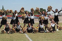 250px-YouthCheerleadingPompons.jpg