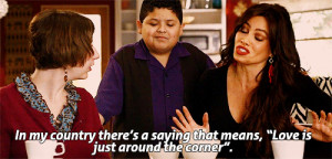 Modern Family Season 1 1000 1x13 gloria pritchett