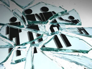 broken-family-glass1