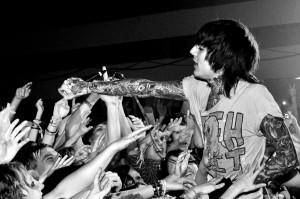 MEGAPOST] Bring Me The Horizon [MEGA] Incluye Sempiternal!