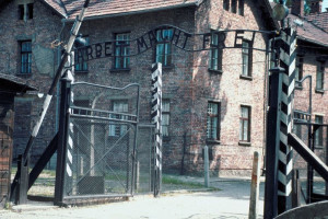 Cours de - Les camps de concentration et d'extermination