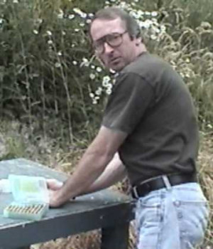 Bob Wells jpg 17685 bytes