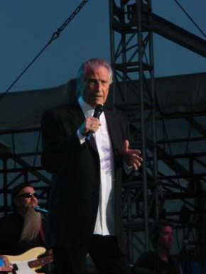 who-is-Bobby-Hatfield-is-star-or-no-star-Robert-Lee-Hatfield-celebrity ...