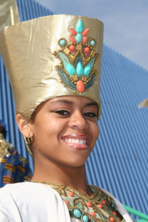 african queen nefertiti