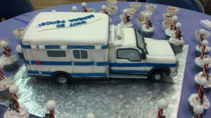 Ambulance Cake: Amazing Cakes, Cakes Decor, Cakes Design, Ambulance ...