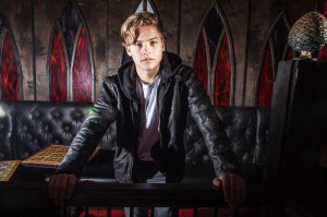 Dylan Sprouse’s Fallout 3 Tunnel Snake Photoshoot!!