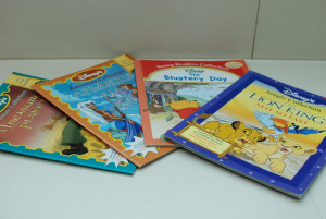 ... Malay story books.. Daddy loves reading them to me!! Love you Daddy