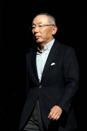 tadashi yanai first retailing chairman president and ceo tadashi yanai