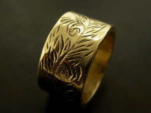 Eva's Wedding Ring, Yellow Gold Engraved, Carved