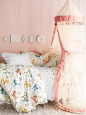 Horse bedding, mattisse coverlet, and peach striped walls. I love all ...