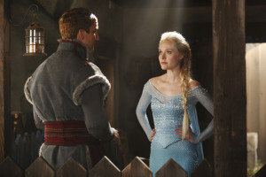 See Elsa from 'Frozen' Cross into the World of 'Once Upon a Time'