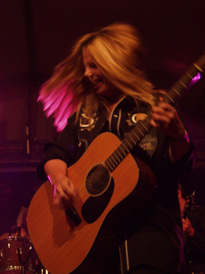 Jenny Kerr Press Image 4