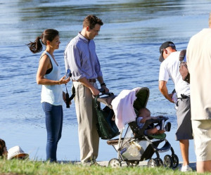 Ryan Reynolds Katie Holmes and Ryan Reynolds spotted on the 39 Woman ...
