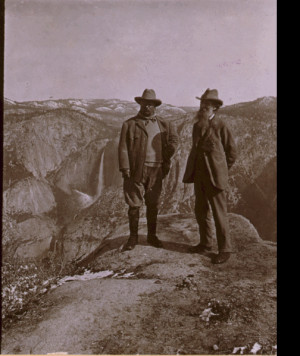 Figure 2 – “Wiggle” stereo image by Underwood and Underwood of ...