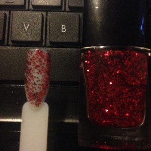 Perfect red christmas glitter, clear base with red glitters. Doesn’t ...