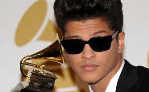 Bruno Mars Grammy Award 2013 HD Wallpaper #4809