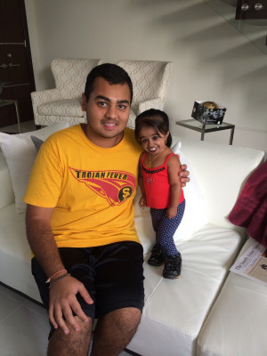 Jyoti Amge La femme la plus petite et la plus adorable au monde