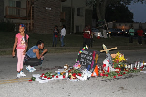 Image: Amnesty Demands 'Impartial' Probe Into Ferguson Shooting