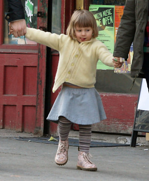 Related Pictures michelle williams feet michelle williams legs ...
