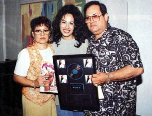 Selena QuintaniIla-Perez Would Have Been 41 Today: Her Life, Her Death ...