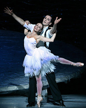 ... , and Robert Curran as Prince Siegfriedin Graeme Murphy's Swan Lake