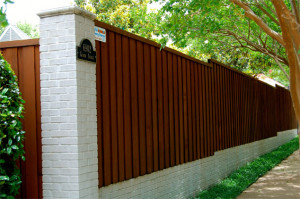 Let our team of Dallas Stain Pros help extend the life of your fence ...