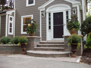 front porch steps – regular and only 1 large rounded