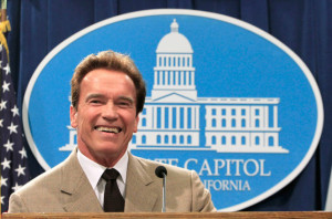 ... Schwarzenegger re-records his classic movie lines for Reddit - watch