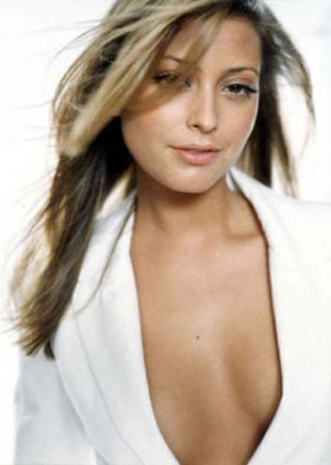 holly valance picture