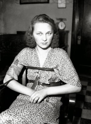 Vintage Portraits of Female Criminals from the Early 1900s