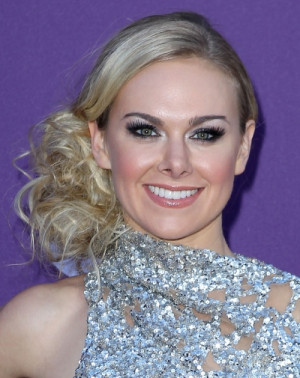 Laura Bell Bundy Hair...