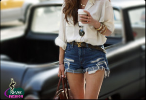 Latest Short Jeans Fashion of Girls 2012