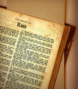 Ruth: The book of Ruth from The Holy Bible.Please support my workby ...