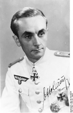 Otto Carius, nationalsozialistisches Propagandafoto mit Autogramm von ...