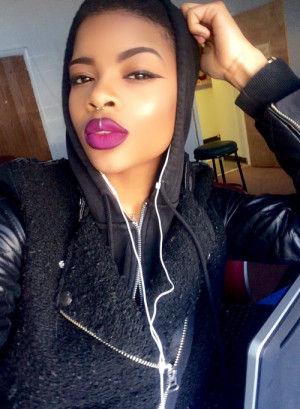 lips and highlight on fleek