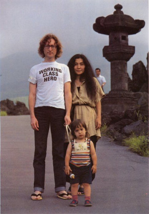 John Lennon, Yoko Ono and Sean Lennon.