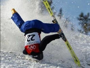 Olympic-Crash-skier-PIC---21644536.jpg