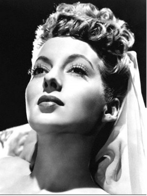 Evelyn Keyes, glamorous movie star 1940s