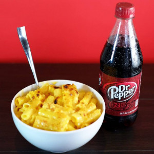 dr pepper with mac and cheeseDr. Peppers, Dr Pepper