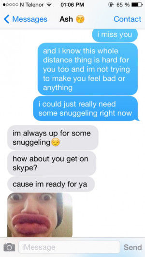 Ashton Irwin Imagines Texting