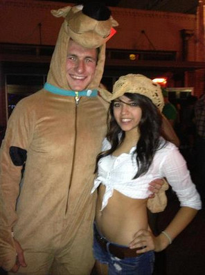 Texas A&M's Johnny Manziel Proves Ladies Love Scooby Doo at Halloween