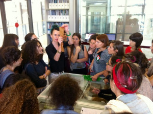 Suzanne Lee 39 s masterclass at the Materials Library photo Benny Gam